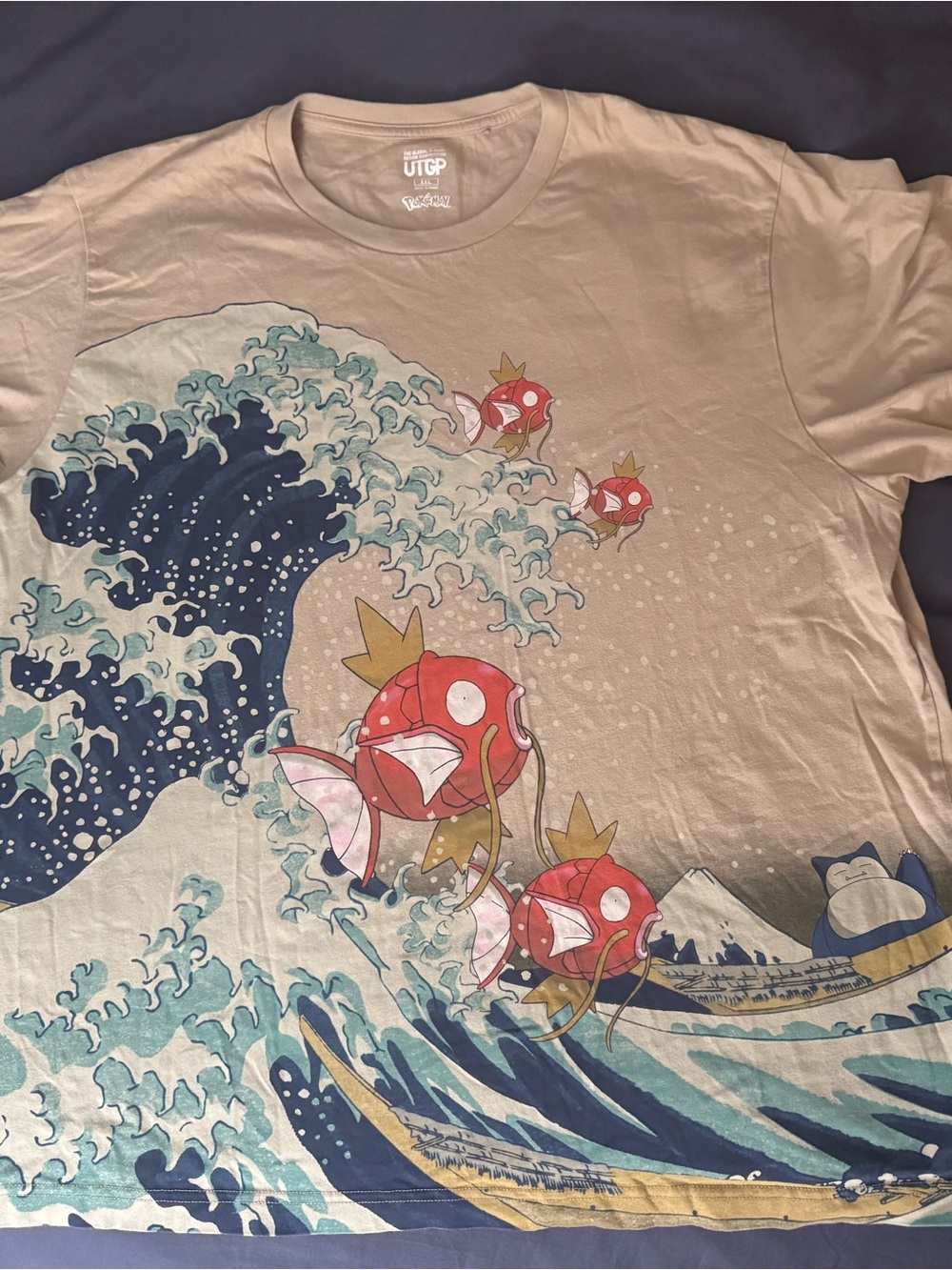 UTGP x Pokémon Graphic T-Shirt Tag - Khaki
